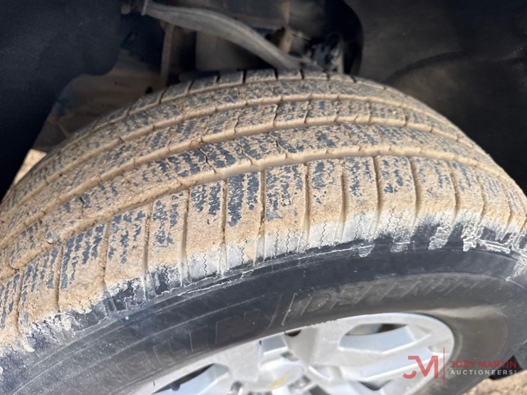 2020-chevrolet-1500-image-6