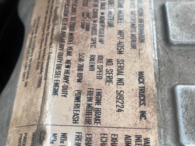 #302-•-2009-mack-gu713-semi-tractor-(has-wi-title)-(mosinee,-wi)-image-115