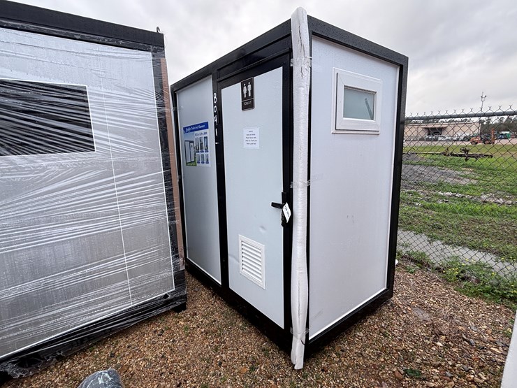 #8041-•-portable-bathroom-with-shower-image-1