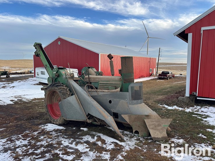 1953-oliver-77-image-3