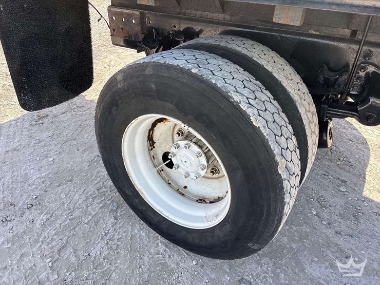 2007-sterling-l7500-image-33