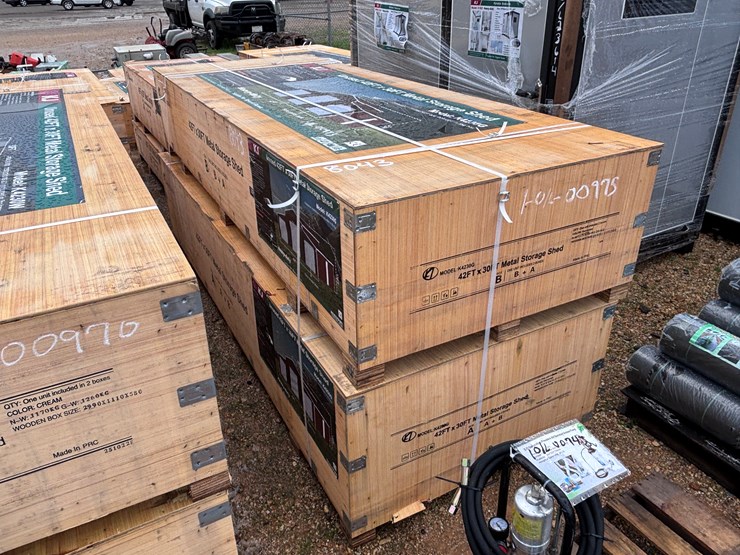 #8043-•-metal-storage-shed-image-1