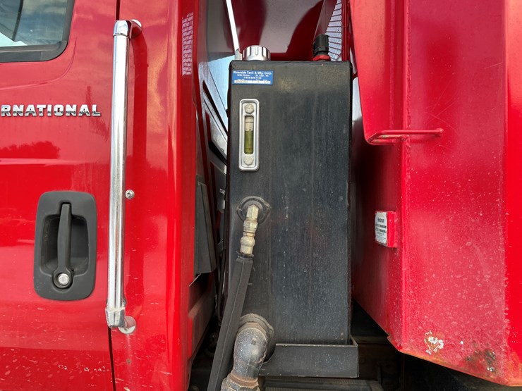 2007-international-7400-image-30