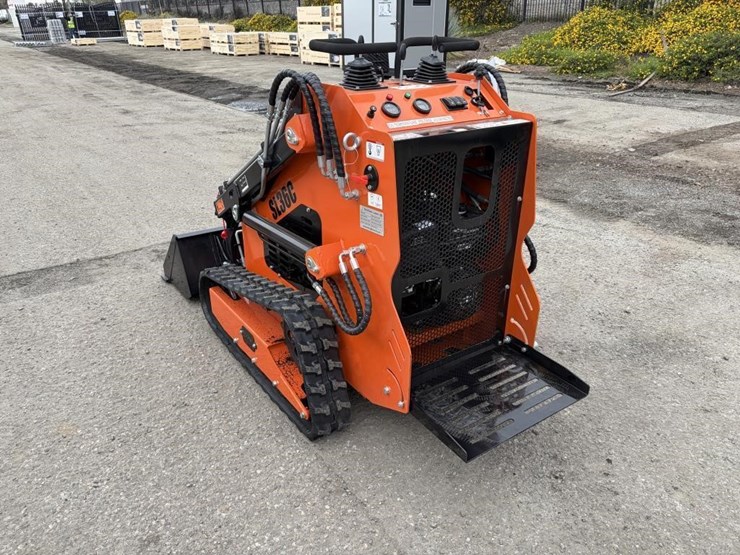 2025-sdlool-sl36c-skid-steertrack-loader-image-4
