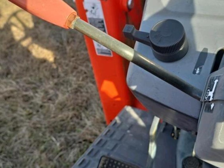 kubota-la853-image-27