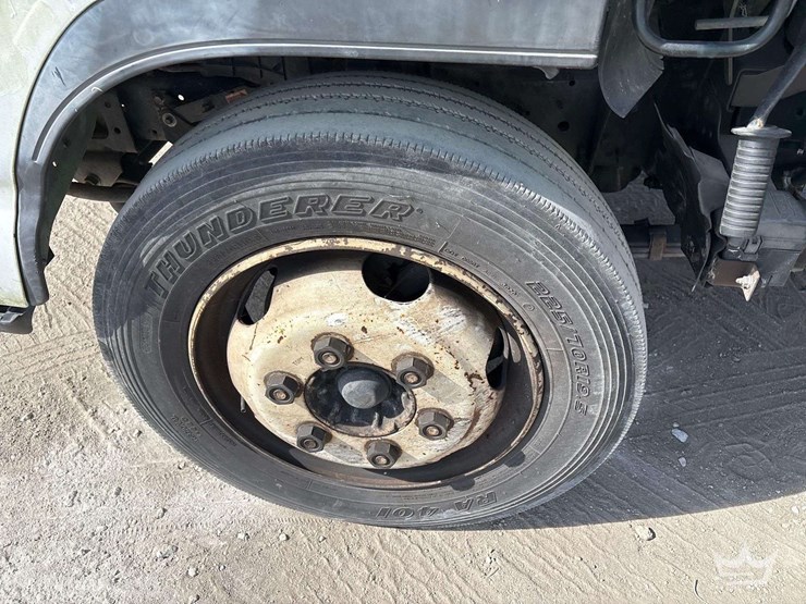 2007-chevrolet-w5500-image-8