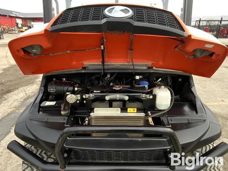 2023-kubota-rtvx1140-image-11