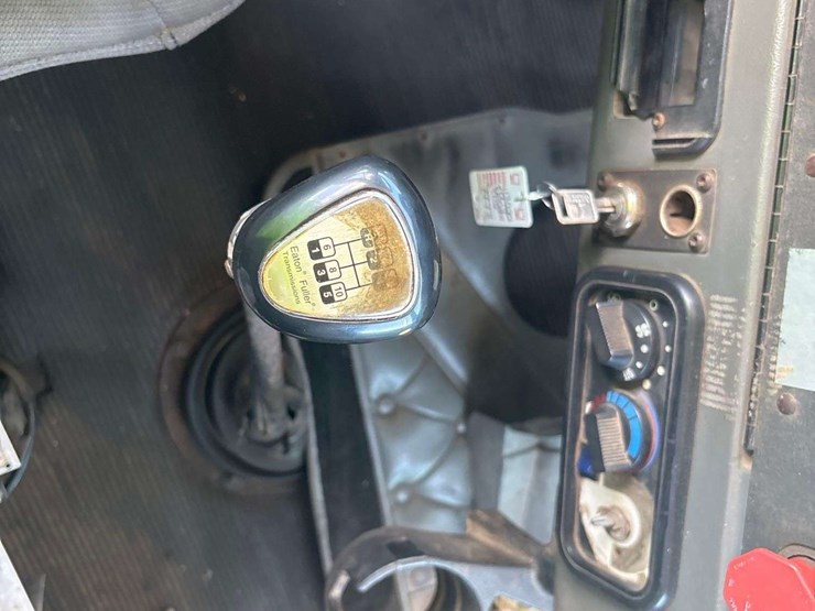 2007-western-star-4900-image-11