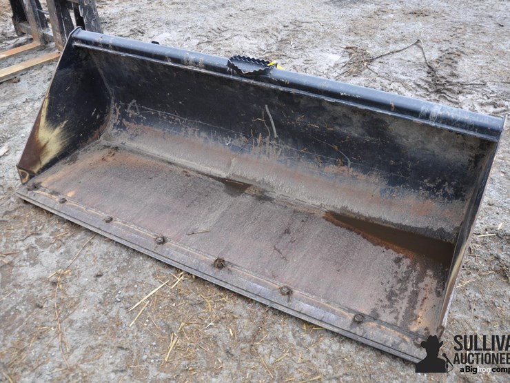 2021-john-deere-84-image-1