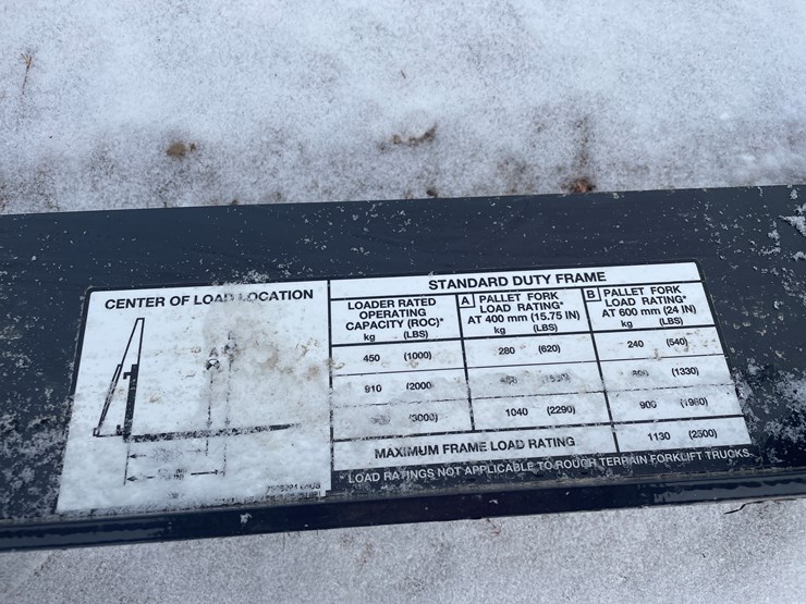 bobcat-pallet-fork-image-9