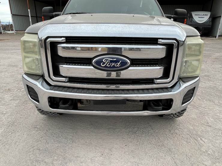 2011-ford-f250-lariat-image-20