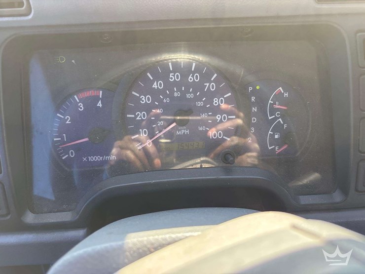 2007-mitsubishi-fuso-fe84d-image-9