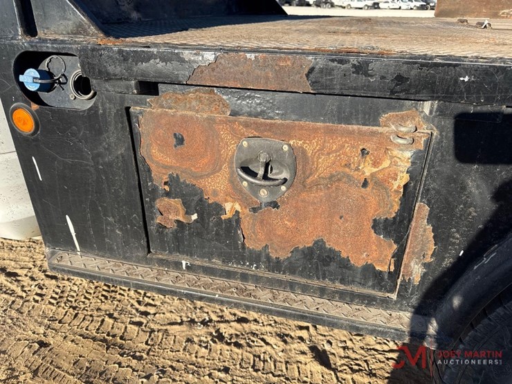 2017-dodge-2500-image-8