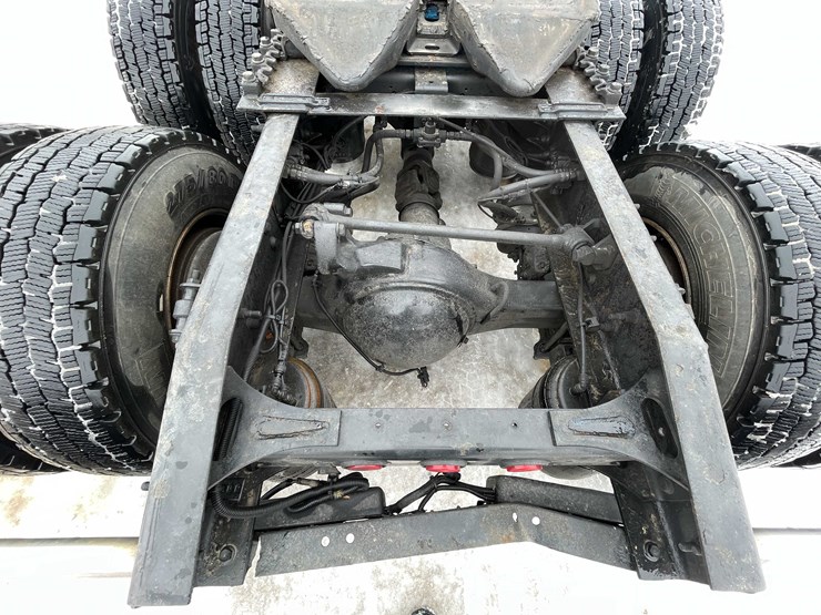 2014-international-prostar-image-42