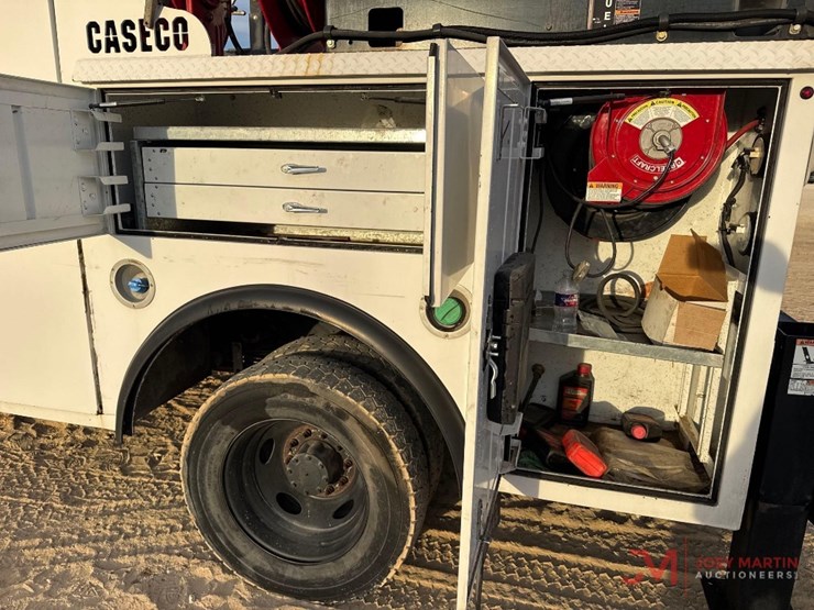 2016-ford-f550-xl-image-14