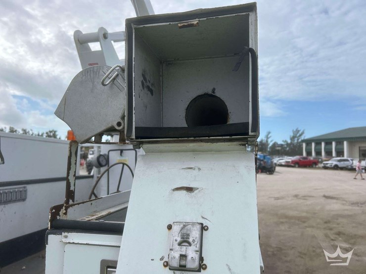 2019-ford-f550-image-15