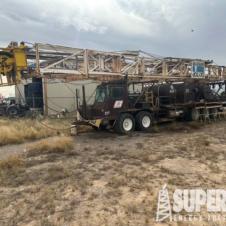 SKYTOP BREWSTER D/D Well Service Rig, p/b DETRIOT...