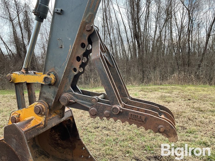 2013-deere-160g-lc-image-20