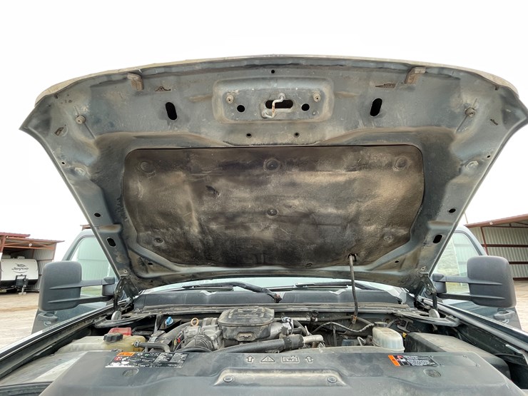 2011-chevrolet-silverado-2500hd-lt-image-116