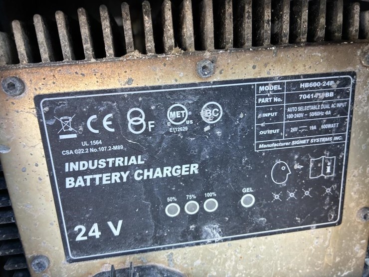 2013-skyjack-sjiii3219-image-10