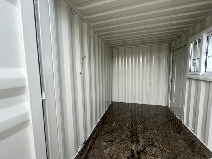 #200g-•-10'-storage-container-image-15