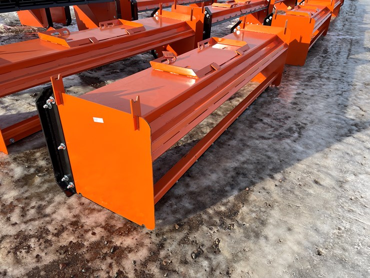 #18003-•-unused-pusher-pull-back-attachment-(princeton,-mn)-image-1