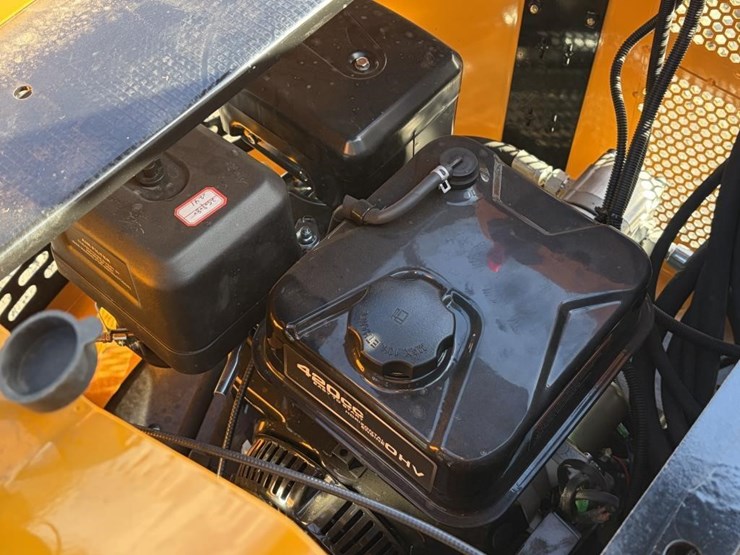 2025-vicsec-vc15-excavator-image-14