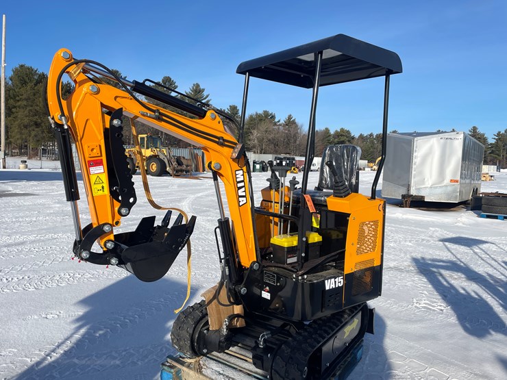 #132-•-miva-va13-mini-excavator-(mosinee,-wi)-image-1