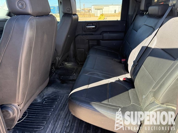 2021-chevrolet-2500-image-4