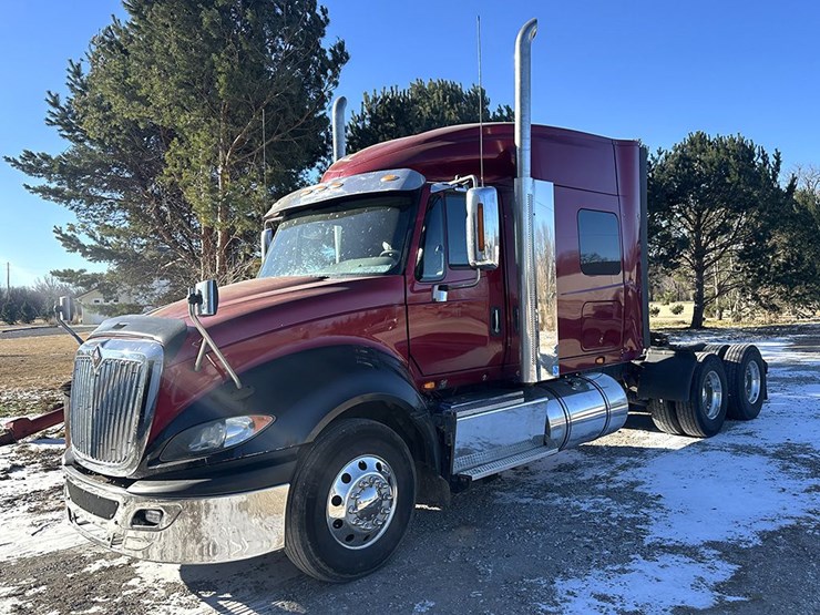 2016-international-prostar-image-2