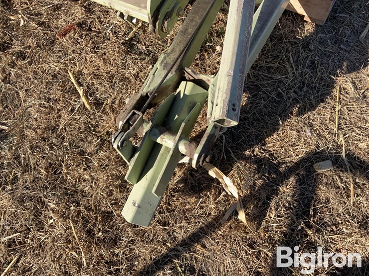 orthman-hydraulic-side-markers-image-12