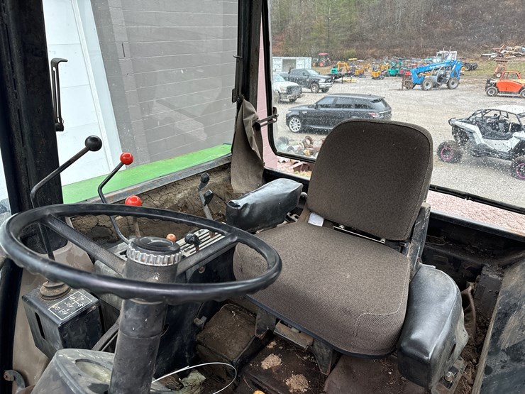 john-deere-2750-image-5