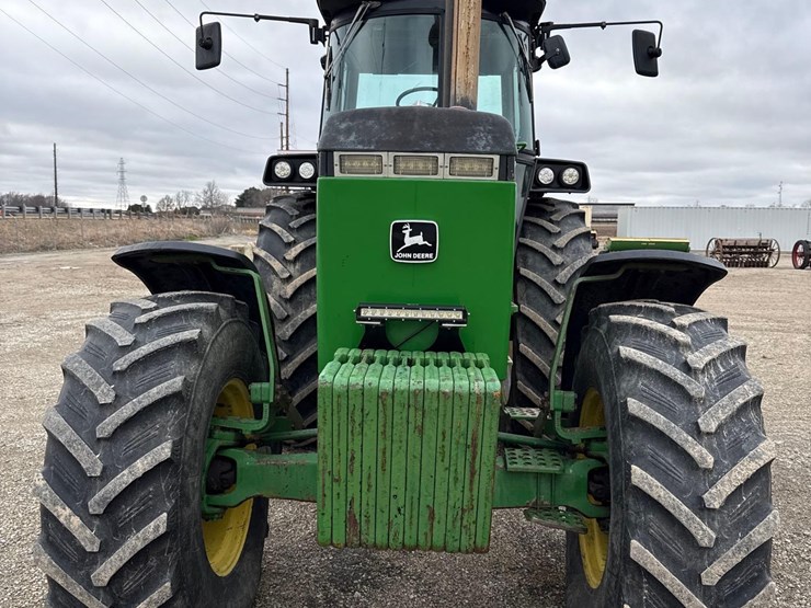john-deere-4450-image-2