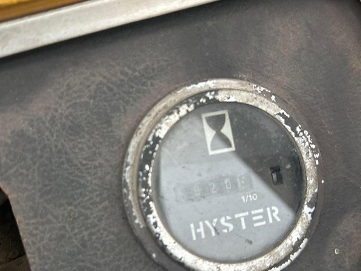 hyster-diesel-forklift-1192-image-18