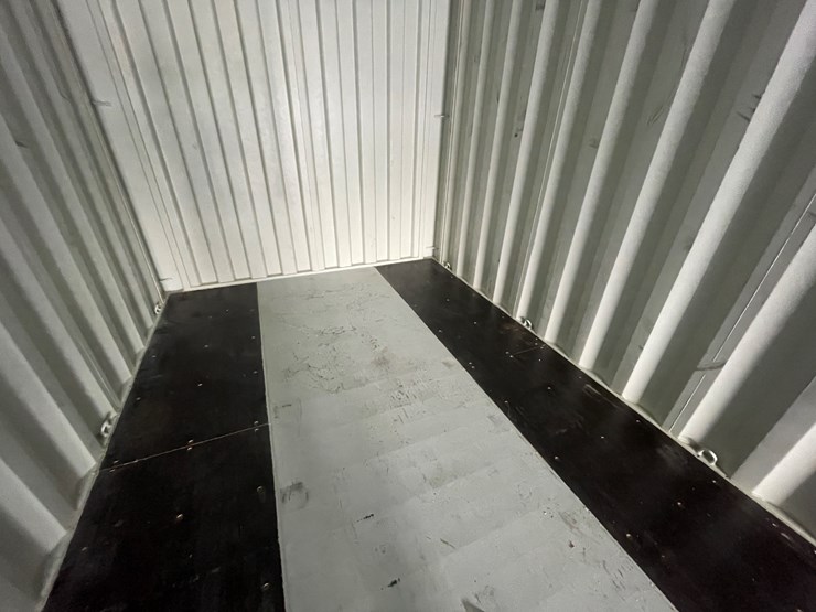 #200b-•-40'-container-image-28