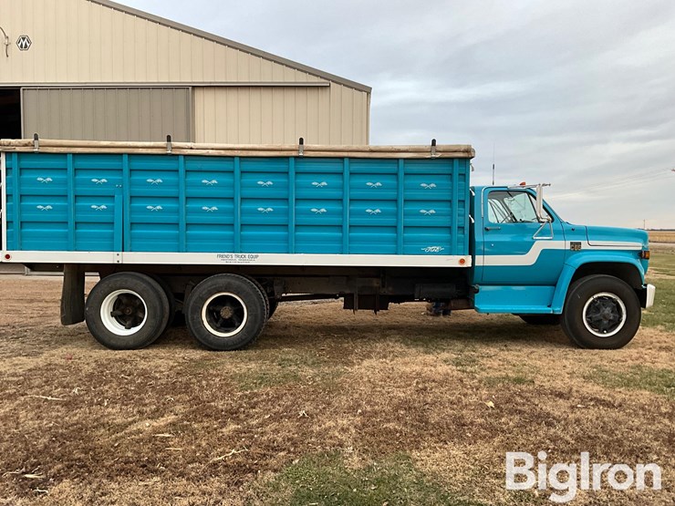 1973-chevrolet-c65-image-4