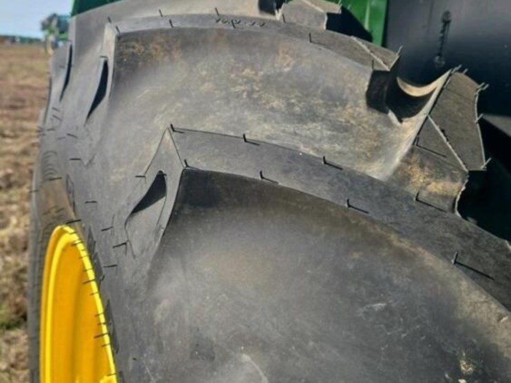 1993-john-deere-6100-image-7