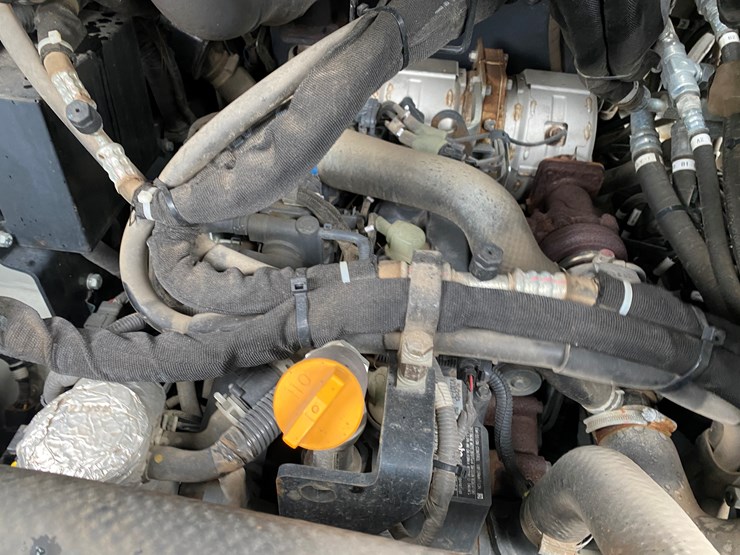 2020-takeuchi-tl10v2-image-20