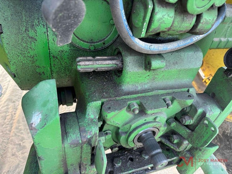 john-deere-4440-image-28