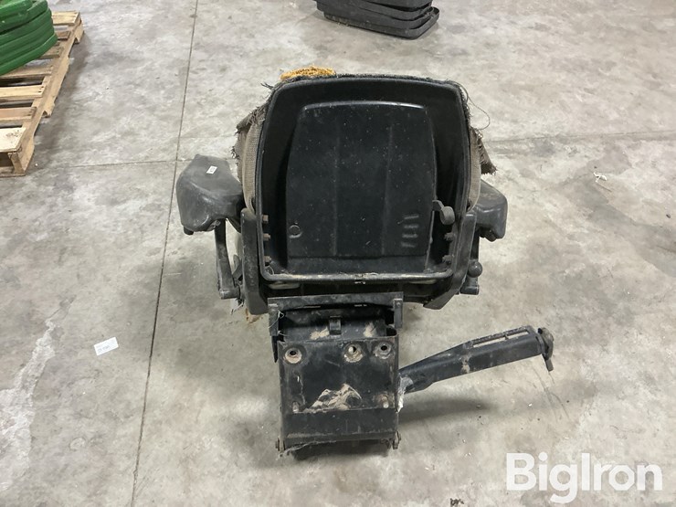 john-deere-4430-image-6