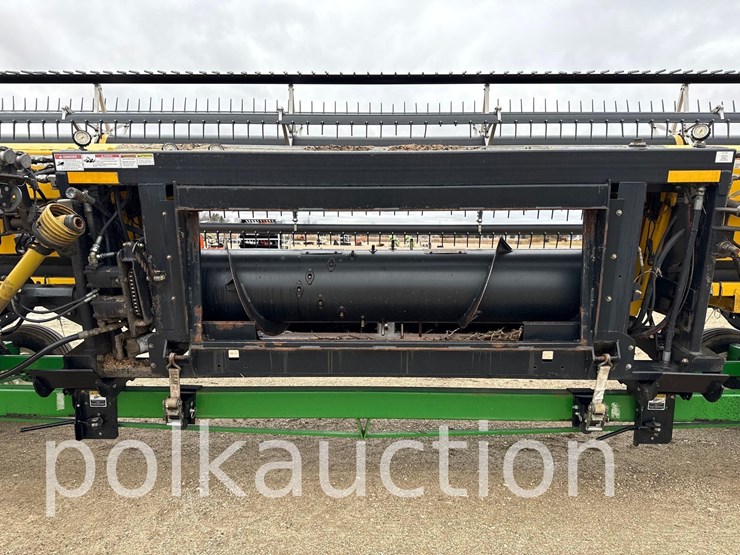 new-holland-88c-image-5