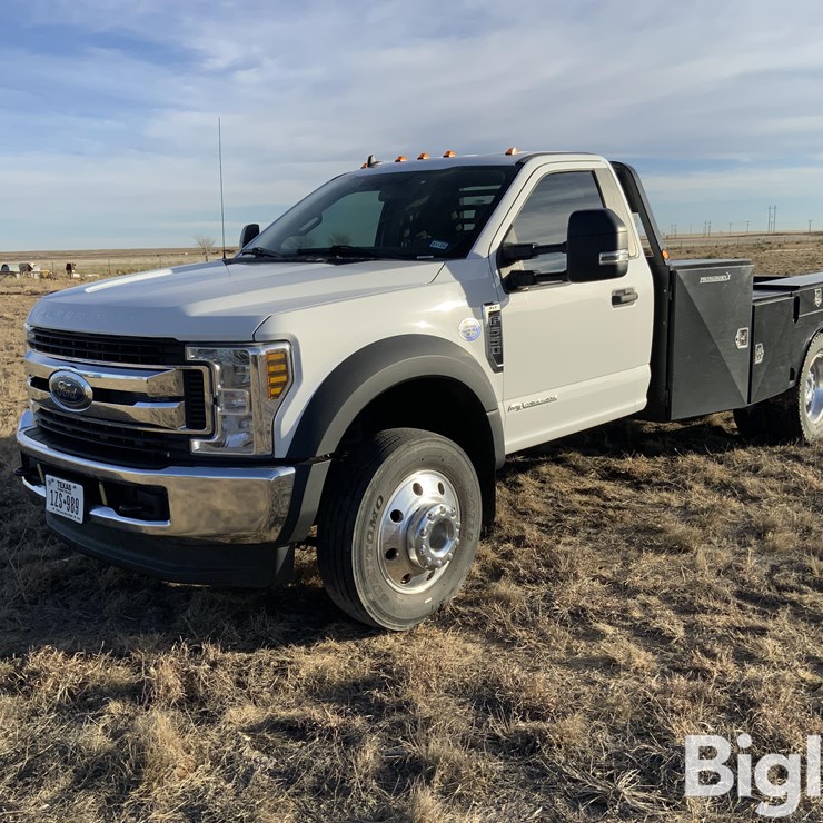 2019 FORD F550 XL