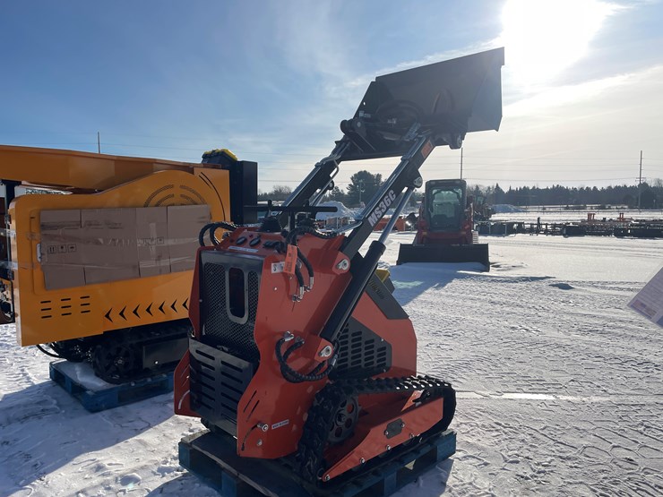 #142-•-mms-mini-skid-steer-loader-(mosinee,-wi)-image-5