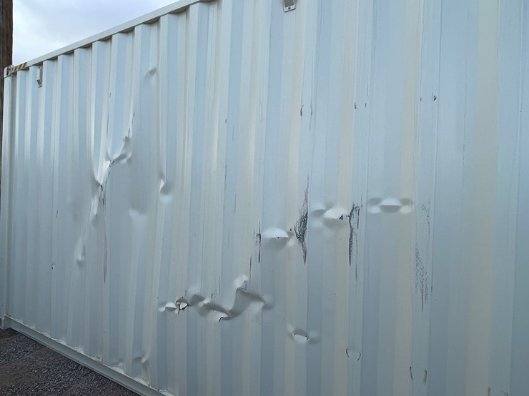 #200c-•-40'-container-image-13