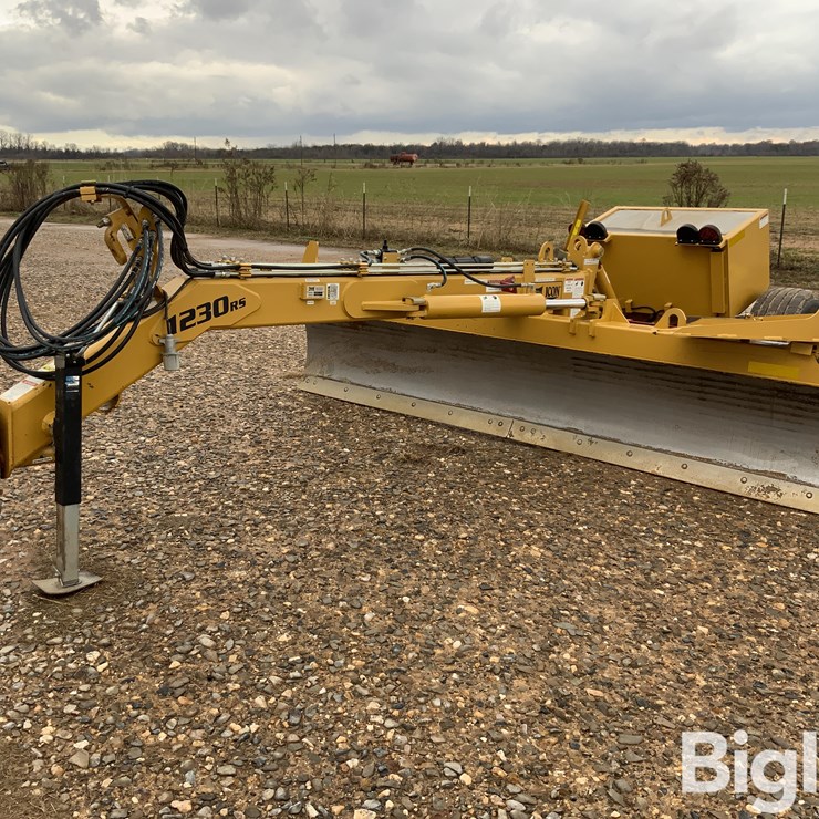 2023 Landoll ICON 1230RS Pull-Type Blade