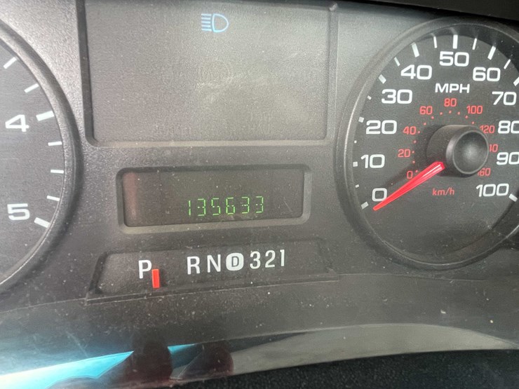 2006-ford-f550-xl-image-56