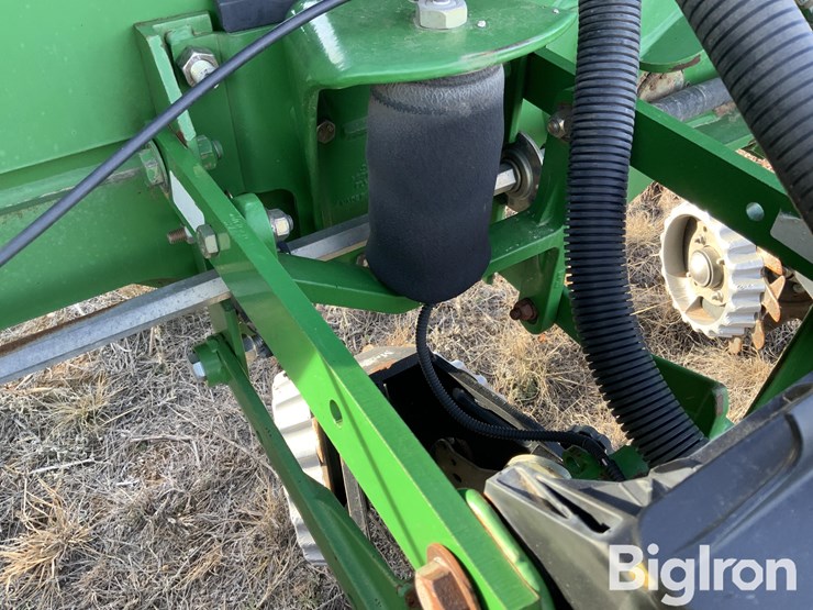 2010-john-deere-1770nt-ccs-image-20