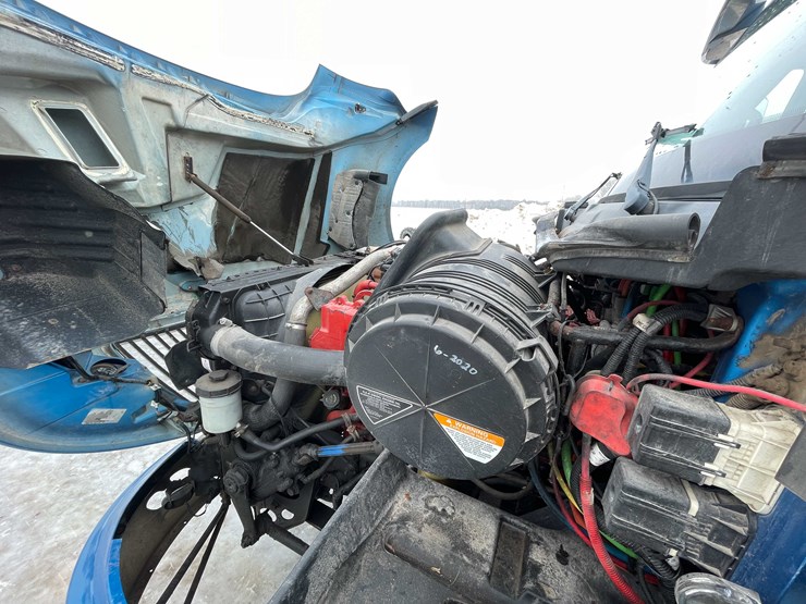 2014-international-prostar-image-66