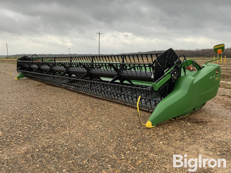 2021-john-deere-735fd-image-1