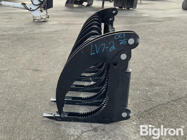 2025-giyi-clg72-72"-skid-steer-curved-log-grabber-image-8